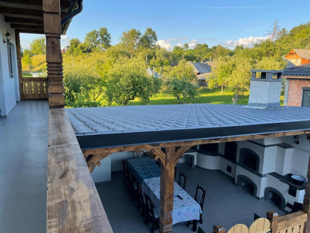 Casa De Langa Padure Hotell Sighetu Marmaţiei Exteriör bild